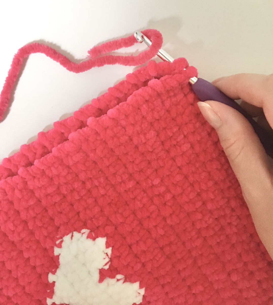 Blog-Inhaltsbild für 'Kostenlose Häkelanleitung Festtagssocke'